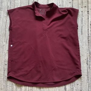 FIGS Rafaela top XS Burgundy